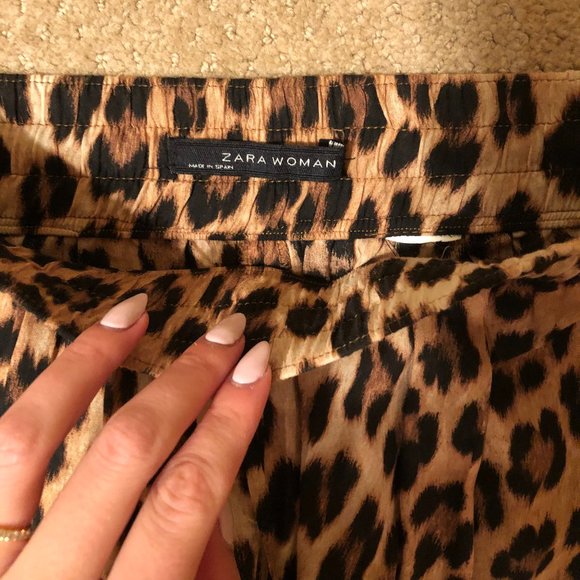 Zara Leopard Pants - Picture 2 of 3